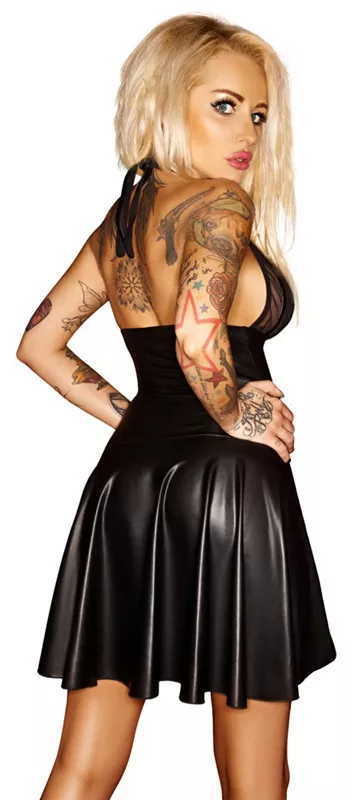 Vestido Wetlook con Powernet Cups
