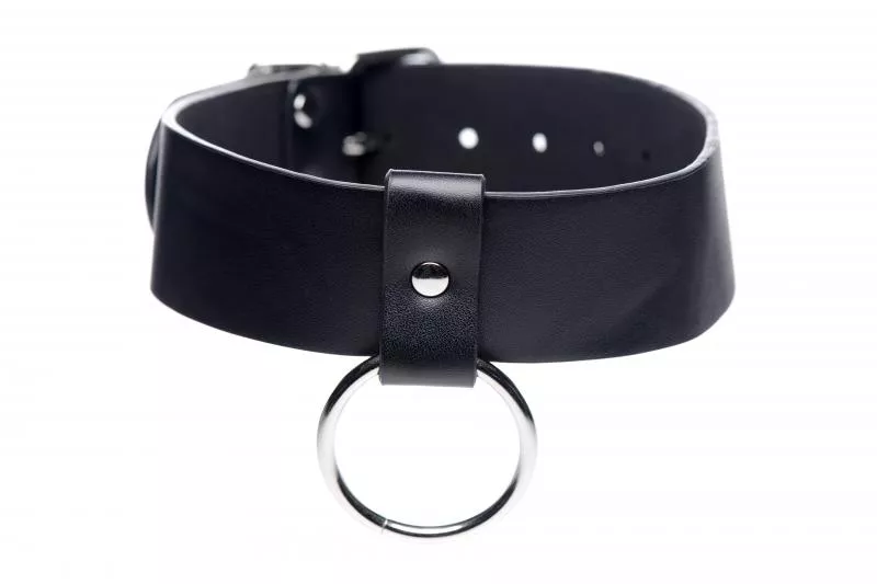 Collar Vegano Negro con Aro